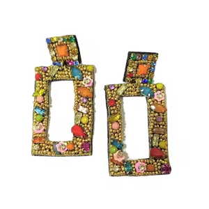 Pendientes de Lujo con Cuentas Bordadas a Mano de la India, Multicolores, Hechos por MD Handicrafts - Product Image 4