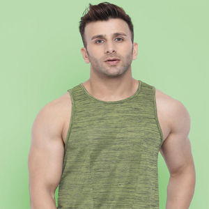 Vêtements de musculation Fitness gilet débardeur impression personnalisée Logo vêtements de sport débardeurs femmes sans manches débardeur à vendre - Product Image 4