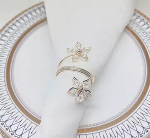 Servilletero de primera calidad con motivo floral y trabajo de cristal para Decoración de mesa glamurosa bodas eventos Hotel comedor - Product Image 5