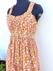 Vestido largo de estilo bohemio de algodón puro para mujer hecho a mano indio verano sin mangas ecológico y lavable - Product Image 3