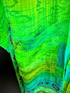 Robe kimono élégante en soie faite à la main, en crêpe, pour femme, été/printemps, motif floral, pour les vacances, la plage, la détente, cadeau pour elle - Product Image 3