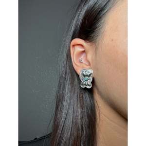 Boucles d'oreilles pendantes Joan Begay en turquoise Kingman et argent sterling, bijoux culturels de collection - Product Image 5