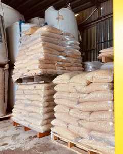 Achetez des granulés de bois de haute qualité en ligne, granulés de bois dur, combustible à haute émission de chaleur et faible humidité - Product Image 6