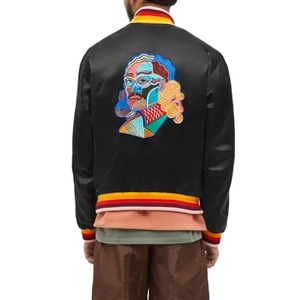 Chaqueta con letras de satén para hombre personalizada con cuello levantado acanalado Cierre de cremallera Logotipo bordado Espesor fino-para invierno - Product Image 3