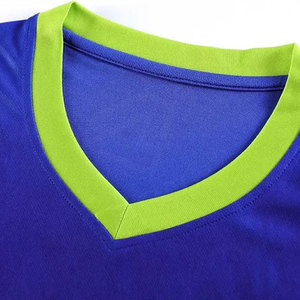 Maillot de football personnalisé imprimé par sublimation, qualité supérieure, 100% polyester, entièrement personnalisable, unisexe - Product Image 2