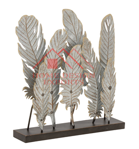 Escultura de Pluma para Decoración del Hogar, Diseño Moderno, Escultura Abstracta de Metal y Hierro para Mesa - Product Image 1