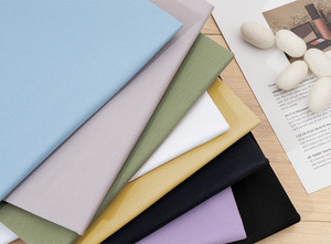 Camiseta de cuello redondo de algodón duradero elástico y suave para hombre - Product Image 4