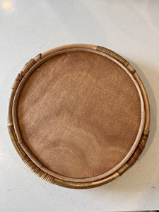 Bandeja redonda de ratán de alta calidad, multifuncional para almacenamiento. Hecho de materiales que son amigables con la naturaleza y los humanos. - Product Image 5