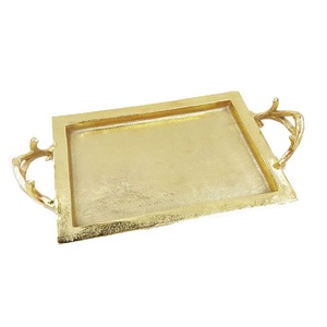 Bandeja DE SERVICIO DE ALUMINIO chapada en oro, plato de diseñador hecho a mano de alta calidad, bandeja de servicio de Metal nueva al por mayor con estilo clásico - Product Image 1