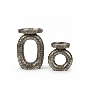 Bougeoir en aluminium argenté de luxe, finition martelée à la main, design en boucle, support de pilier, minimaliste, pour la maison, Noël, mariage - Product Image 1