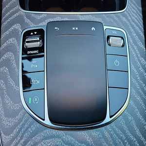 Alerte Offre Exceptionnelle! Mercedes-Benz CLS 450 4Matic Turbo 6 cylindres AWD 2023, super propre, hautement équipée, berline de luxe - Product Image 5