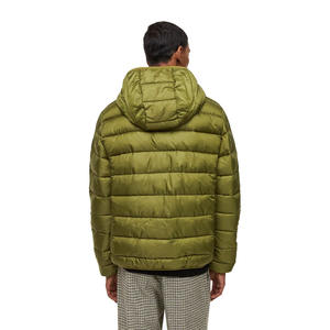 Op renrending inter rrival Men Live Reen olour ylon ataterial uilted iipper omombrer acket - Product Image 4