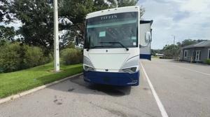 LA MEJOR OFERTA Autocaravana de Lujo Clase A Tiffin 40IP con Motor Diésel I6, Transmisión Automática, RV Familiar para 9 Pasajeros - Product Image 6