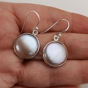 Pendientes de Perlas Peach Coin de Plata de Ley, Joyería Hecha a Mano, Regalo - Product Image 6