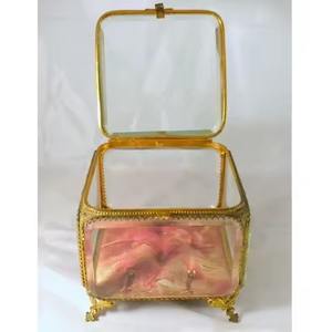 Boîte à bijoux carrée en verre, finition dorée, artisanale, pour cérémonie de mariage, boîte de rangement pour bagues - Product Image 1