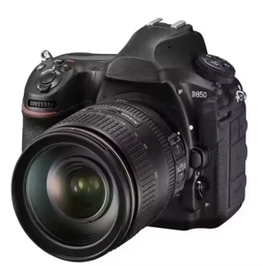 Appareil photo reflex numérique D7500 avec objectif AF-S ED VR 24-120 mm F/4G + 64 Go Pro avec accessoires supplémentaires - Product Image 1
