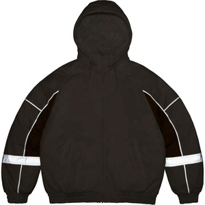 Veste de survêtement rétro en nylon personnalisée avec logo brodé et passepoil, coupe-vent softshell vierge pour homme - Product Image 5