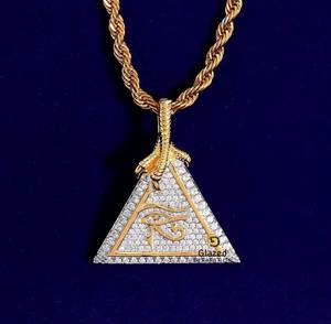 Adorable personalizado triángulo Horus ojo totalmente helado Hip Hop colgante redondo brillante Moissanite VVs diamante 925 plata esterlina - Product Image 1