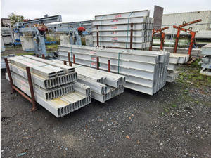 Poutres en C en acier galvanisé d'occasion, profondeur 166 mm, longueur 10,670 m, sans languettes, poutre latérale, services de soudage et de découpe, vente en Europe - Product Image 5