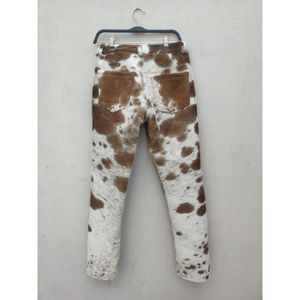 Pantalon en cuir de vachette de style vintage de haute qualité avec motif animal, léger et logo personnalisé - Product Image 3