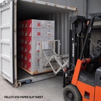 Feuilles de papier kraft pour matières premières chimiques emballées, avec dimensions personnalisées pour la manutention push-pull et la logistique d'exportation