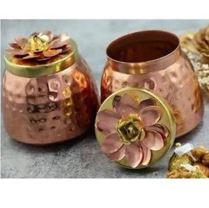 Contenant en métal martelé plaqué or au look fabuleux avec couvercle fait main, pour noix, collations et fruits secs, pot frais et organisé - Product Image 3