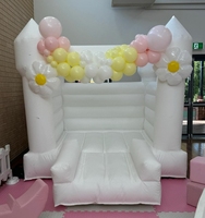 Ensemble de Jeu Souple en Mousse pour Enfants Blanc, Intérieur Extérieur, Location pour Anniversaire, Équipement de Jeux Doux avec Château Gonflable