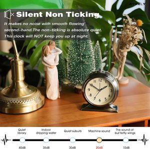 Reloj de mesa de metal retro moderno Reloj de escritorio redondo de cuarzo silencioso con acabado de acero inoxidable - Product Image 3