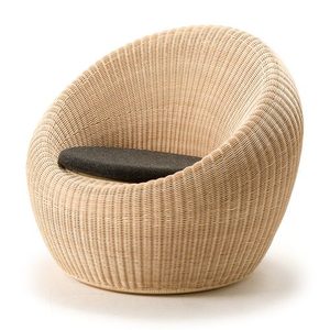 <b>Sofa</b> 1 Seater Made of Aluminum Frame with <b>Covered</b> in Rattan Wicker and Include Sunproof Cushion for Indoor and Outdoor - Product Image 3