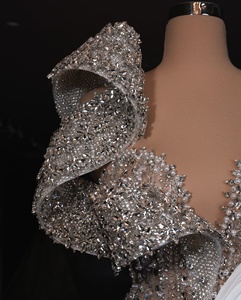 ชุดเดรสมิดิผ้าซาตินแขนกุดคอเหลี่ยมดีไซน์เอไลน์ประดับคริสตัลตกแต่งงานปาร์ตี้สไตล์ลำลองผ่อนคลาย - Product Image 2