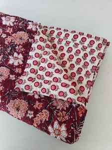 Couverture réversible en coton imprimé floral de Jaipur, style Dohar - Product Image 5