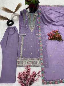Tenue prête à porter ethnique indienne et pakistanaise, de créateur, en modal, imprimé numérique, réversible, style Salwar Kameez Churidar - Product Image 5