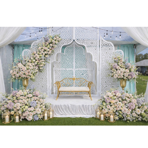 Nouvelle Arrivée Opulente : Panneaux de Toile de Fond Élégants pour Scène de Mariage Extérieure, Découpés au Laser, Design Royal Mughal Indien, en Bois Léger, Origine Inde - Product Image 1