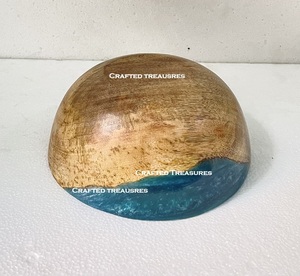 Bol en résine époxy en bois fabriqué à la main de la meilleure qualité, idéal pour exposer des desserts lors de fêtes au meilleur prix d'Inde - Product Image 3