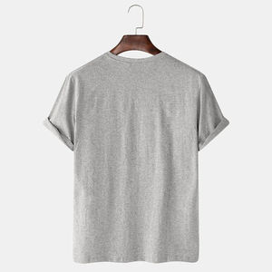 เสื้อยืดกีฬาผู้ชายพิมพ์ลายตัวอักษรและลายน้ำหนักมากเสื้อยืดผ้าฝ้าย100% พิมพ์ลาย - Product Image 4