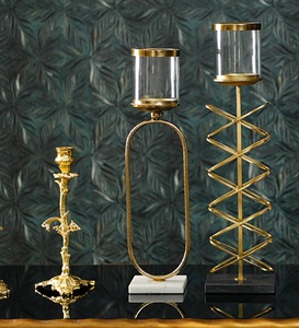 Portavelas de cristal perfumado estilo acento, portavelas de acero dulce dorado para decoración navideña y navideña - Product Image 6