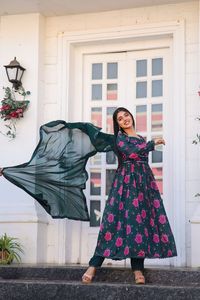 Vestido Chinon Anarkali de diseñador de primera calidad para fiesta de boda y ropa al aire libre de proveedor indio - Product Image 2