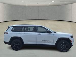 Jeep GRAND CHEROKEE L ALTITUDE X 4X2 SUV 2024 Seminuevo - Product Image 4