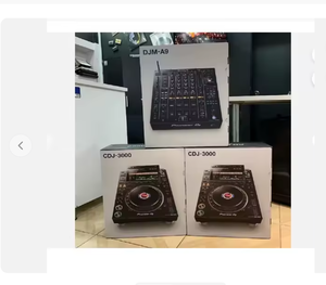 Ensemble DJ professionnel de qualité supérieure avec 2x CDJ 3000 DJM A10 Console de mixage audio alimentée - Product Image 3