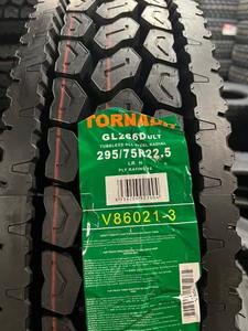 Neumático de camión multiusos 11R24.5 16PR para aplicaciones de dirección, tracción y todas las posiciones, que ofrece desgaste equilibrado y rendimiento duradero. - Product Image 4