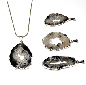 Collier pendentif en pierre naturelle de cristal d'agate de titane noir de qualité supérieure, vente chaude, cadeau - Product Image 1
