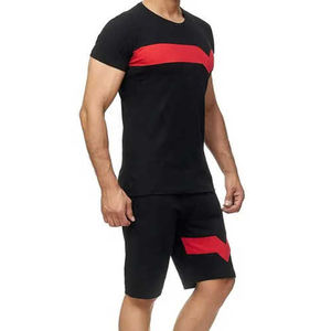 Échantillon gratuit Ensemble de t-shirts streetwear d'été pour hommes, tricoté et respirant, ensembles de t-shirts imprimés de sports d'équipe de football pour hommes - Product Image 3