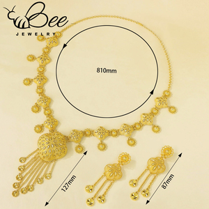 Ensemble de bijoux de mariage sur mesure de luxe Dubaï Habesha plaqué or 24 carats avec collier long et boucles d'oreilles - Product Image 6