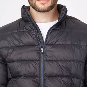 Veste matelassée réversible à capuche imperméable écologique personnalisée pour homme, brodée, noir mat, col montant, légère, pour l'hiver - Product Image 2