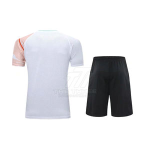 Uniformes de tenis deportivos al por mayor a precio económico, uniformes de tenis de alta calidad 100% poliéster para venta en línea - Product Image 3