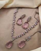 Bijoux haut de gamme bijoux artificiels pour femmes collier Dubai ensembles de bijoux de mode 2026