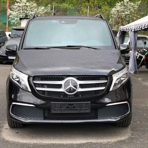 ประหยัดสุดๆ ปี 2020 2024 รถมือสอง Mercedes-Benz V-Class 300d 4maticS MPV บัส ราคาดีที่สุด พร้อมเบาะหนัง 7-9 ที่นั่ง เกียร์อัตโนมัติ พวงมาลัยซ้าย - Product Image 1
