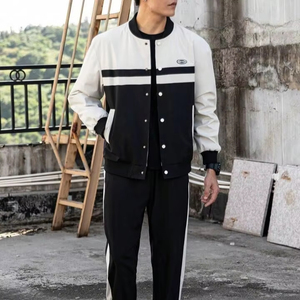 Chaqueta y pantalones universitarios informales de otoño para hombre, conjuntos de cordones de talla grande de alta calidad, diseño liso de contraste de lujo - Product Image 1