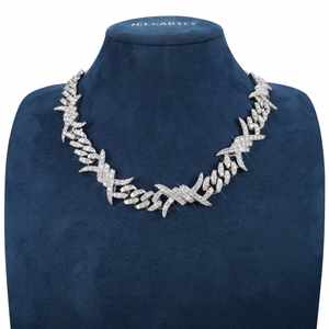 Bracelets et Joncs en Or 14K avec Chaîne Cubaine à Maillons Pointus en Moissanite et Fermoir Personnalisé 15MM - Product Image 1