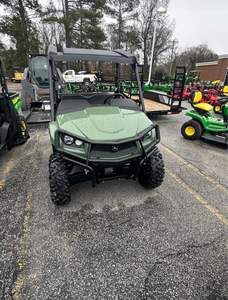 John Deere Gator XUV 835R 4X4, Transmisión Industrial Automática, Componentes Principales: Motor, Caja de Cambios, Bomba, Garantía de 4 Años para EE. UU. - Product Image 2